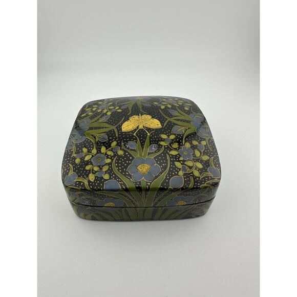 Kashmiri Paper Mache Trinket Box Hand Painted Floral Butterfly 4" - Picture 5 of 10